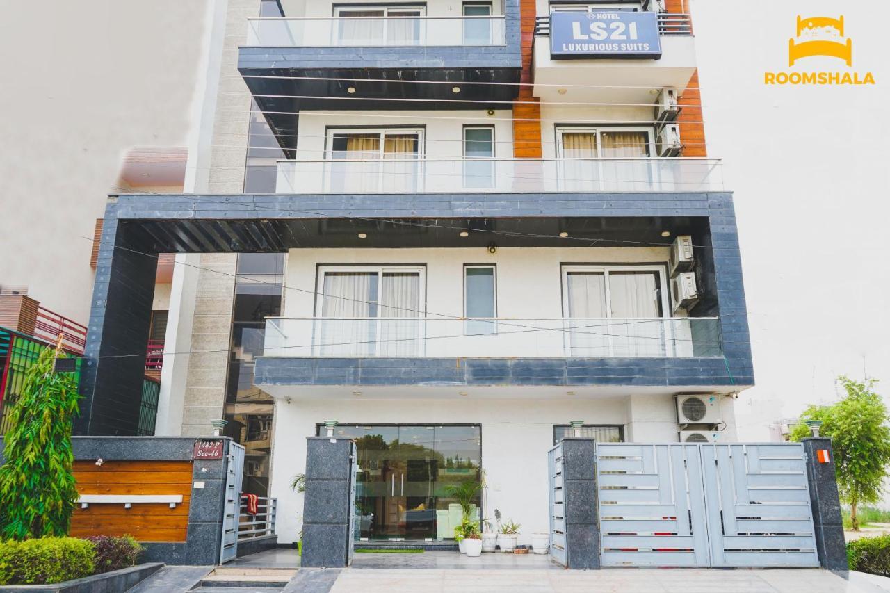 Hotel LS 21 Badshahpur Exterior foto